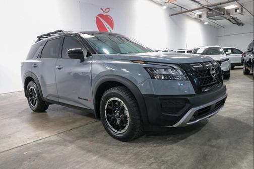 Solid Gray/Super Black 2023 Nissan Pathfinder Rock Creek 4WD