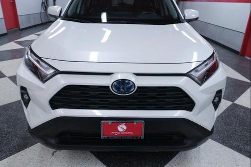 2022 Toyota RAV4 Hybrid XLE Premium