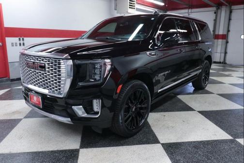 2022 GMC Yukon XL Denali