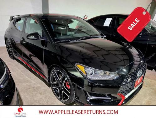 2021 Hyundai Veloster Base