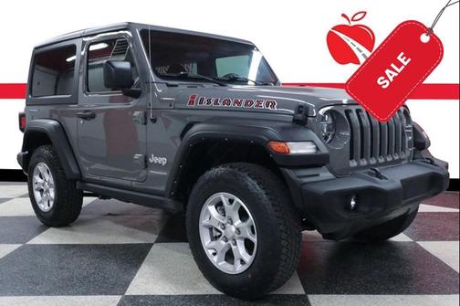 Sting-Gray Clearcoat 2021 Jeep Wrangler Islander 4x4
