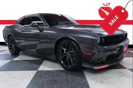 Granite Pearlcoat 2022 Dodge Challenger R/T