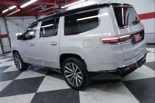 2022 Jeep Grand Wagoneer Series II 4x4