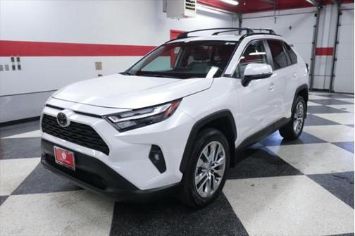 2023 Toyota RAV4 XLE Premium