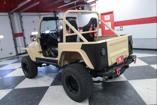 1983 Jeep CJ-7 Base