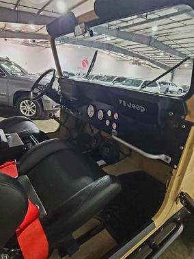 1983 Jeep CJ-7 Base