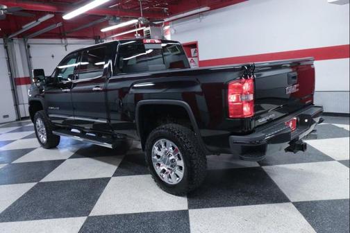 2019 GMC Sierra 2500 Denali