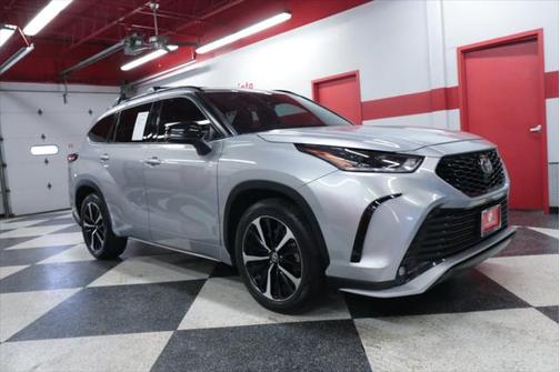 2022 Toyota Highlander XSE