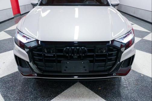 2022 Audi Q8 55 Prestige