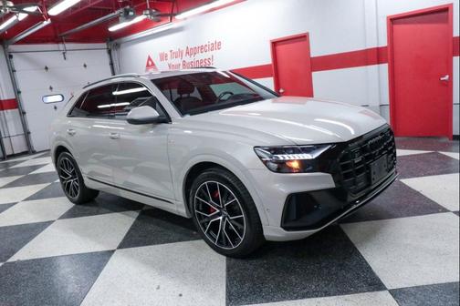 2022 Audi Q8 55 Prestige