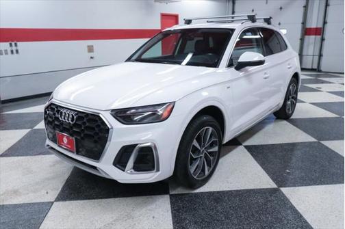 2023 Audi Q5 45 S line Premium Plus