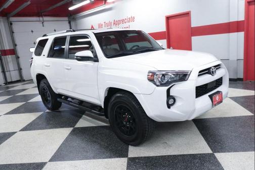 White 2022 Toyota 4Runner SR5 Premium