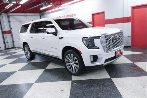 White Frost Tricoat 2021 GMC Yukon XL Denali