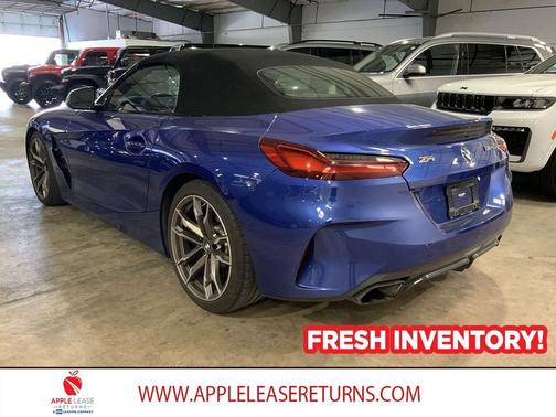 Portimao Blue Metallic 2023 BMW Z4 M40i