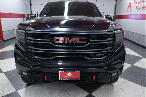 2022 GMC Sierra 1500 AT4