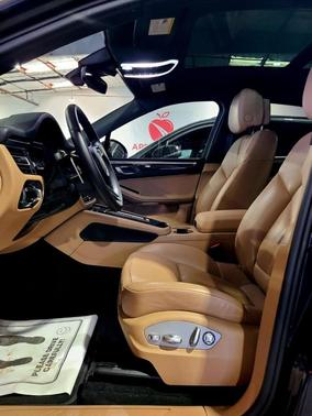 2023 Porsche Macan 