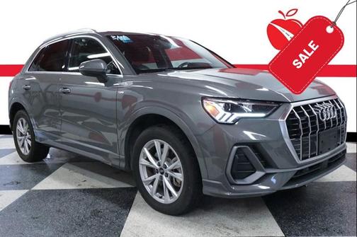 Turbo Blue 2023 Audi Q3 Premium 45 TFSI S line quattro Tiptronic