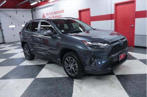 2022 Toyota RAV4 Hybrid XLE Premium