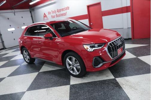 2022 Audi Q3 45 S line Premium Plus