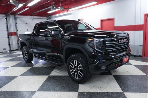 Onyx Black 2025 GMC Sierra 1500 AT4