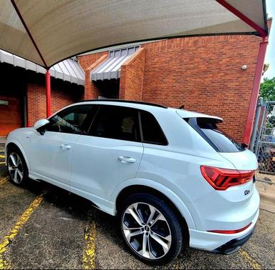 Glacier White Metallic 2022 Audi Q3 45 S line Premium Plus