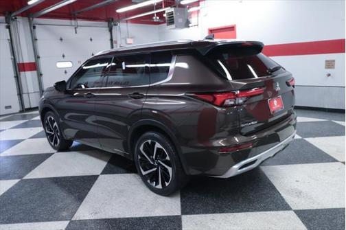 2023 Mitsubishi Outlander SEL 2.5 2WD