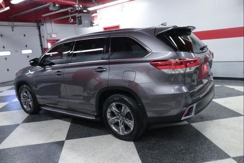 2019 Toyota Highlander Limited Platinum