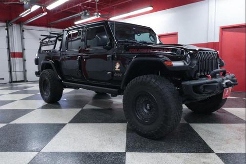 Black Clearcoat 2022 Jeep Gladiator Rubicon