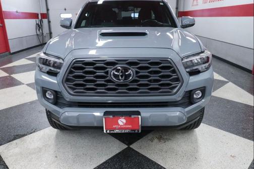Cement 2021 Toyota Tacoma TRD Sport
