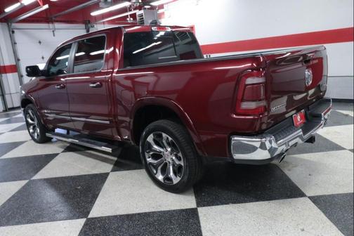 Delmonico Red Pearlcoat 2019 RAM 1500 Laramie