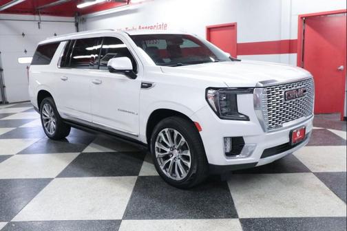 White Frost Tricoat 2021 GMC Yukon XL Denali
