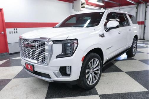 White Frost Tricoat 2021 GMC Yukon XL Denali