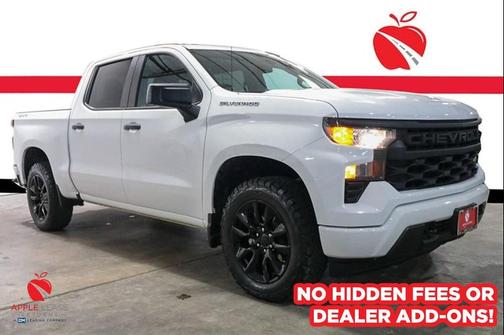 Summit White 2023 Chevrolet Silverado 1500 Custom