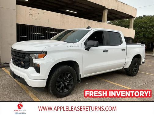 Summit White 2023 Chevrolet Silverado 1500 Custom