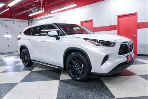 2022 Toyota Highlander L