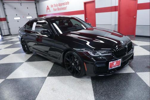 Black Sapphire Metallic 2022 BMW M550 i Xdrive