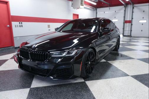 Black Sapphire Metallic 2022 BMW M550 i Xdrive