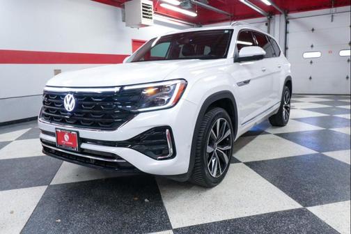 2024 Volkswagen Atlas 2.0T SEL Premium R-Line 4MOTION
