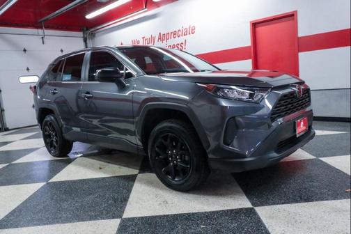 2022 Toyota RAV4 LE