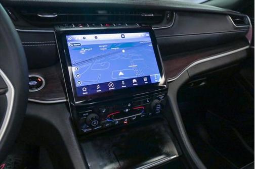 2024 Jeep Grand Cherokee Limited X