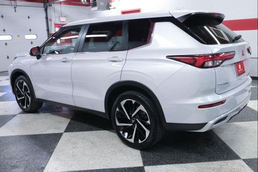 2024 Mitsubishi Outlander SE 2.5 2WD