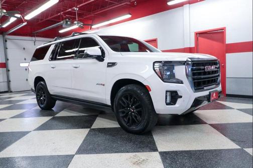 White Frost Tricoat 2021 GMC Yukon XL 4WD AT4