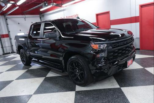 2022 Chevrolet Silverado 1500 Custom