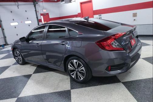 Modern Steel Metallic 2017 Honda Civic EX-L