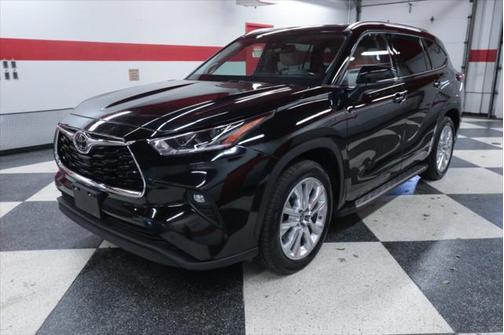 2022 Toyota Highlander Limited