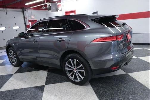 2019 Jaguar F-PACE 25t Prestige