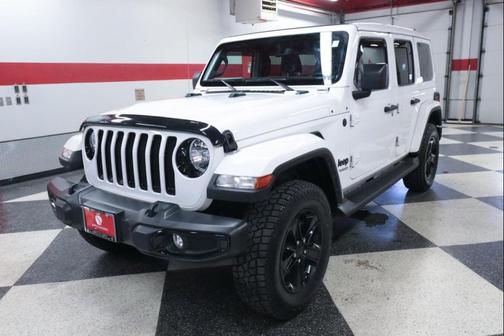 Bright White Clearcoat 2021 Jeep Wrangler Unlimited Sahara