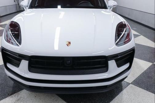 2024 Porsche Macan