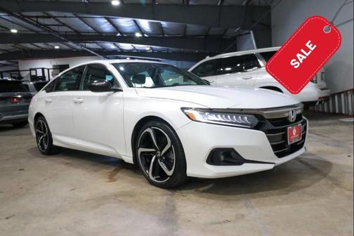 Platinum White Pearl 2022 Honda Accord Sport 2.0T