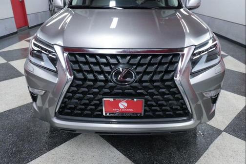 Atomic Silver 2023 Lexus GX 460 Premium